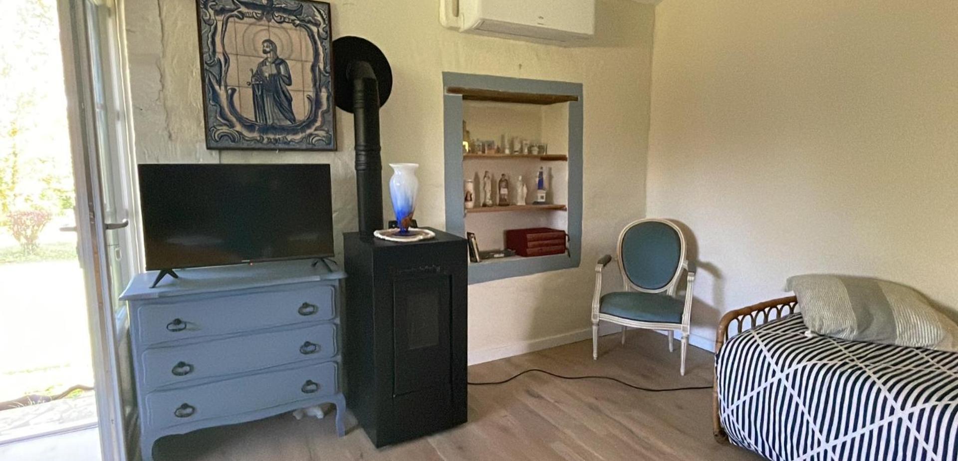 Chez Magitte Une Chambre A Louer Bardenac Exterior photo